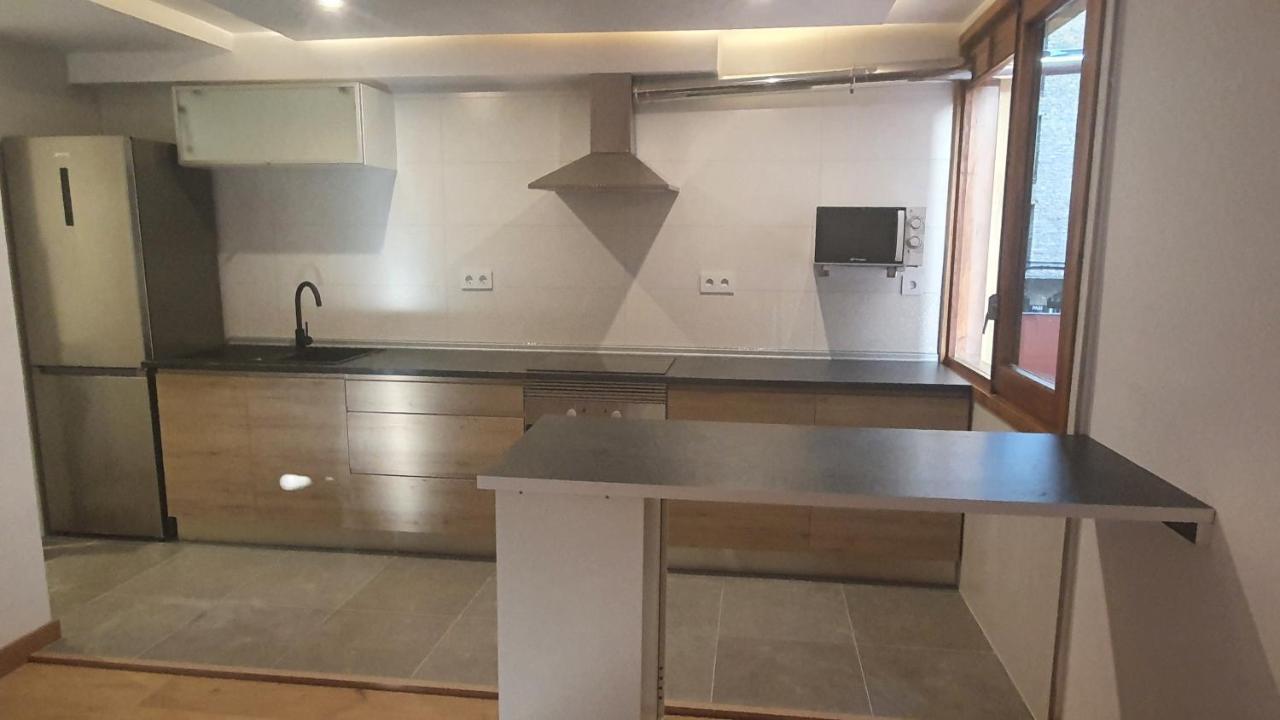 Xia Apartaments Con Acceso A Piscina Rialp Zewnętrze zdjęcie