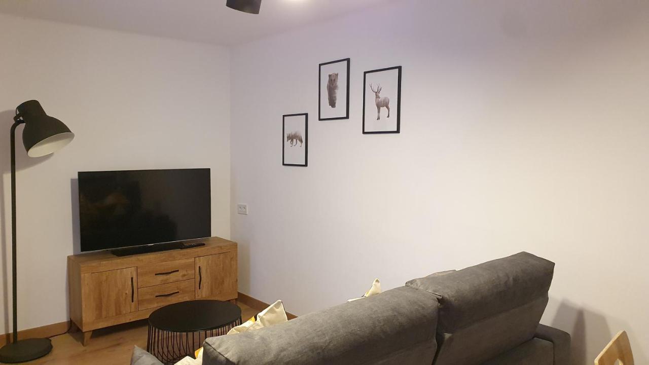 Xia Apartaments Con Acceso A Piscina Rialp Zewnętrze zdjęcie